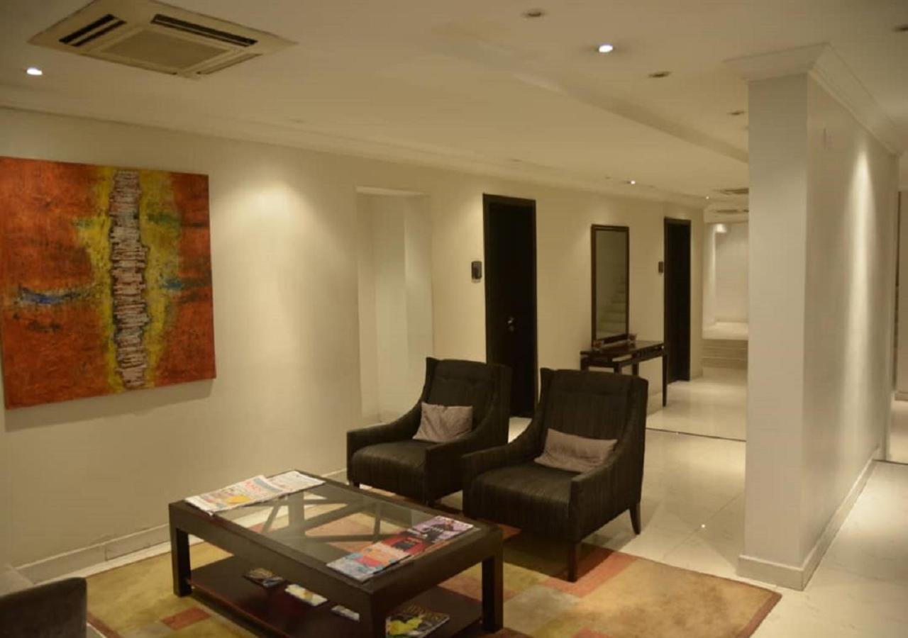 S & S Hotel & Suites Lagos Exterior foto