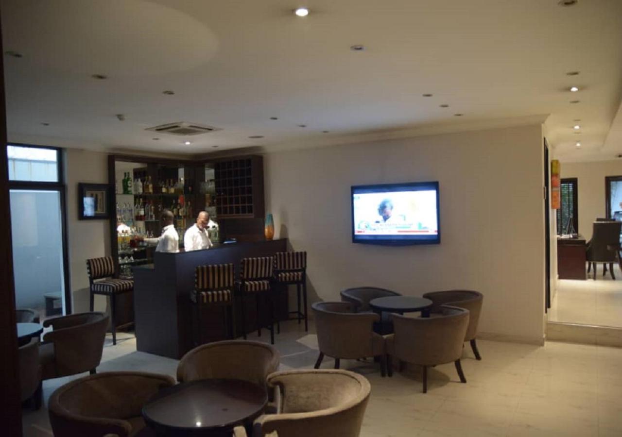 S & S Hotel & Suites Lagos Exterior foto