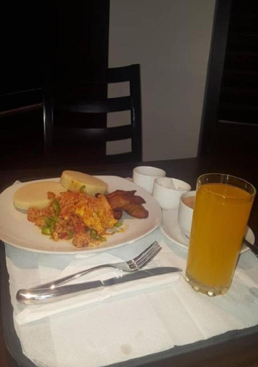 S & S Hotel & Suites Lagos Exterior foto